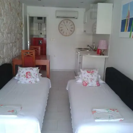 Studio Apartman Frankovic