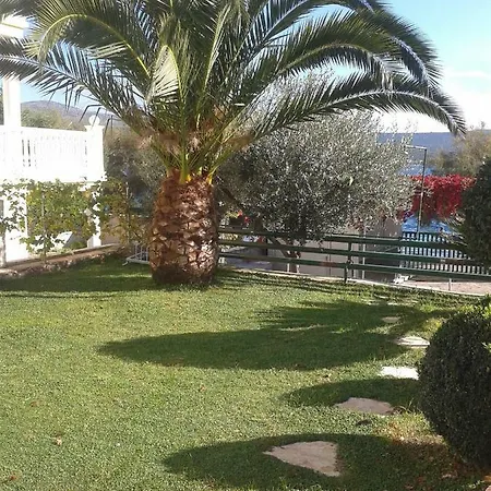Guest house Studio Apartman Frankovic Rogoznica (Sibenik-Knin)