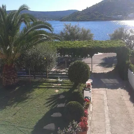 Guest house Studio Apartman Frankovic